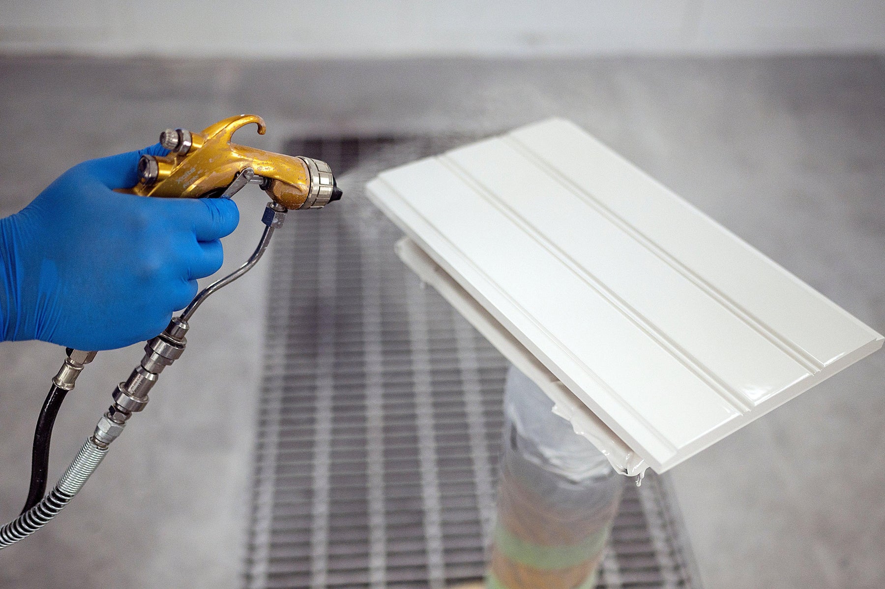 Kremlin Xcite Replacement Gun - Tip 09.114, 120 Bar w/ Aircap - Finishers Depot